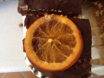 Pastel de chocolate y naranja